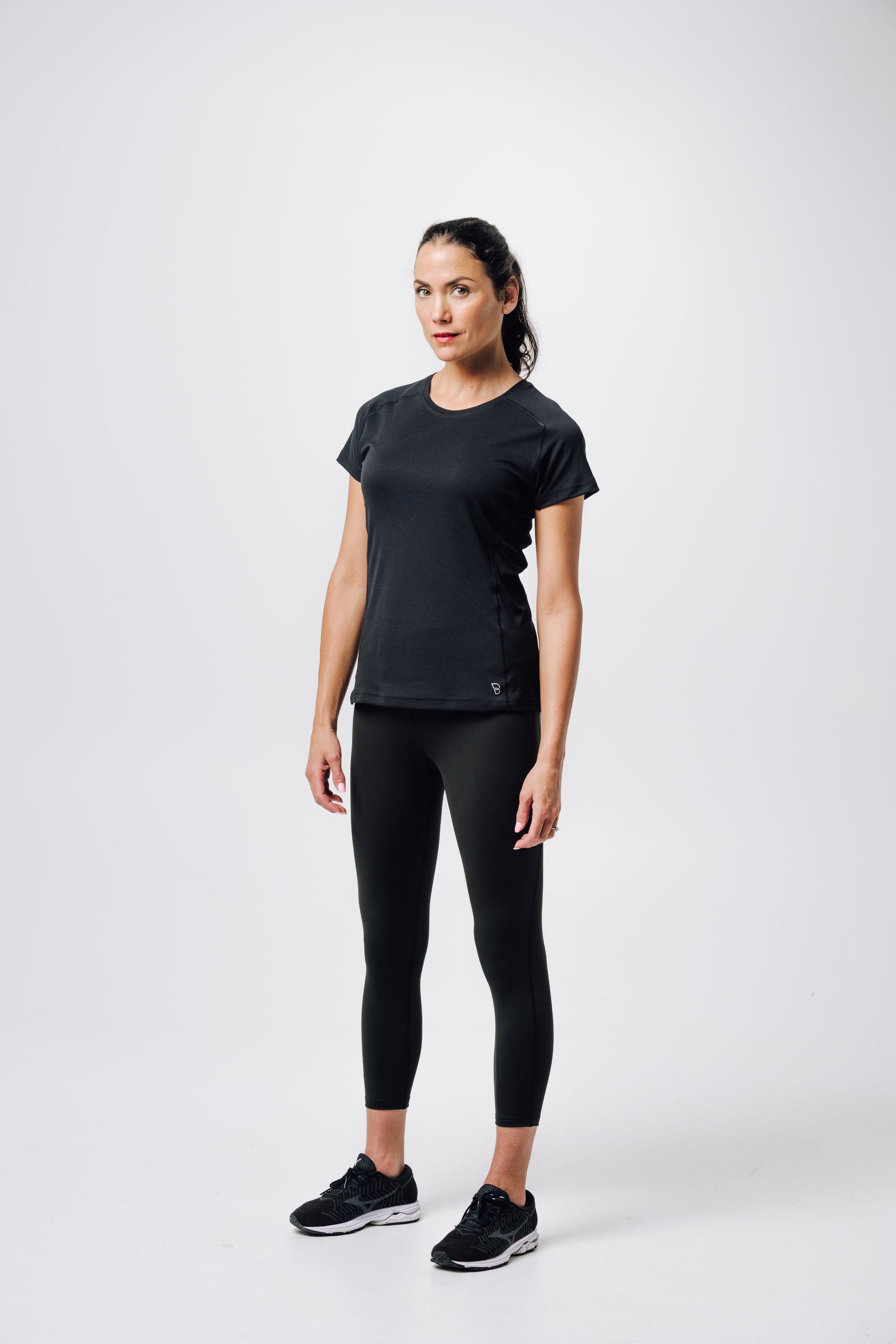 These 7/8ths streamline tights are flexible and breathable. The moisture wicking properties allow them to repel sweat and keep you comfortable while you workout. 